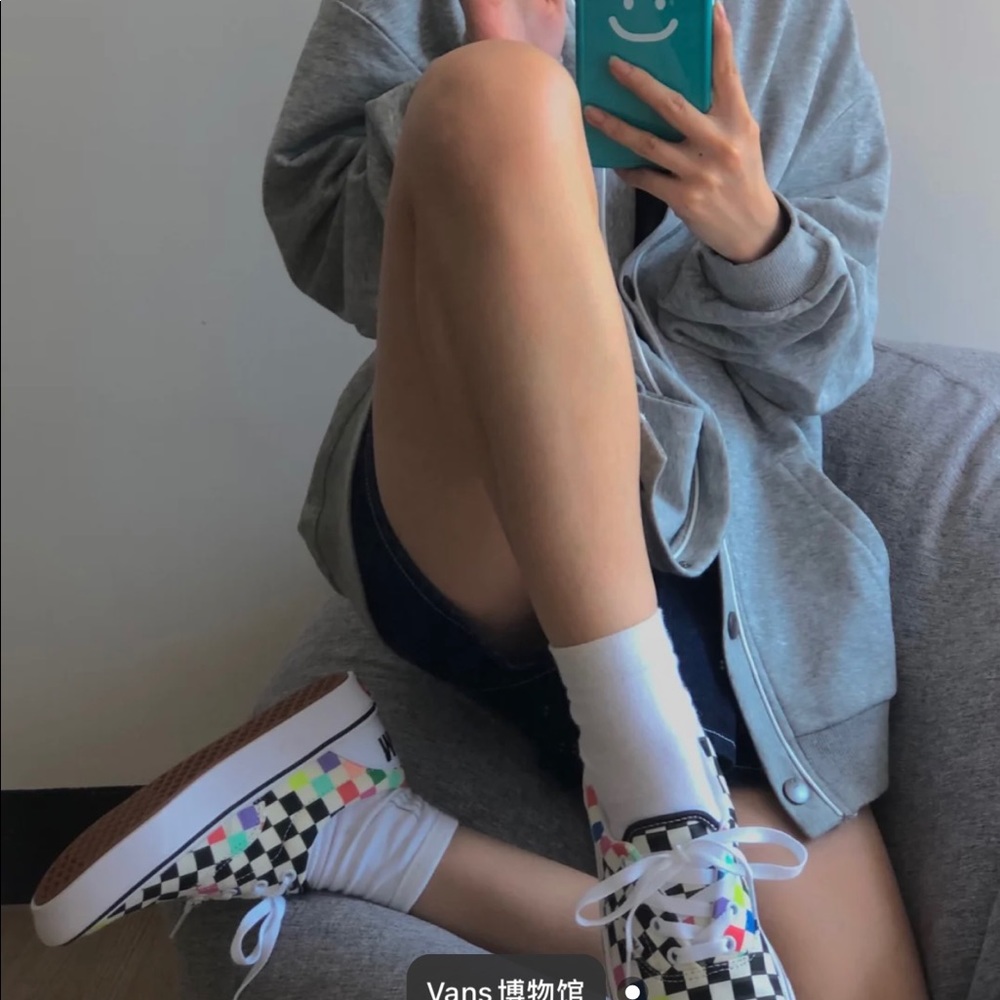 vans women’s shoe - Picture 9 of 11